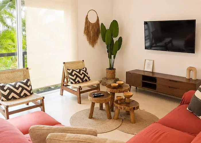 Great - Downtown Area - 8 Pax Apartment *